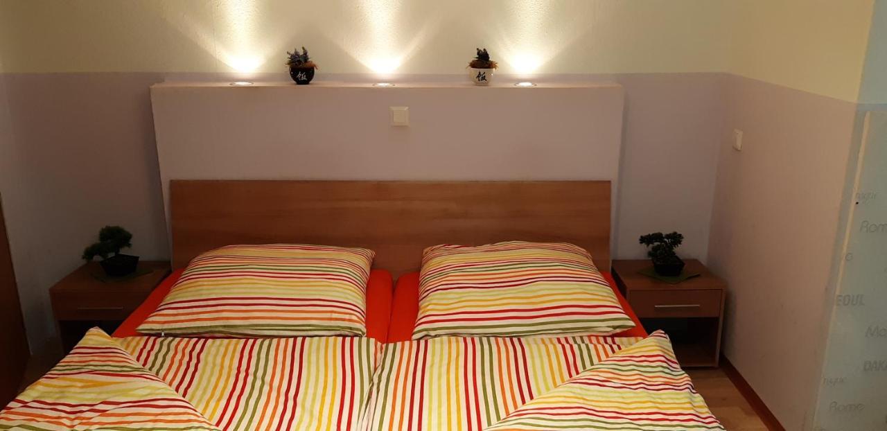 Ferienwohnung Spandau Берлін Екстер'єр фото